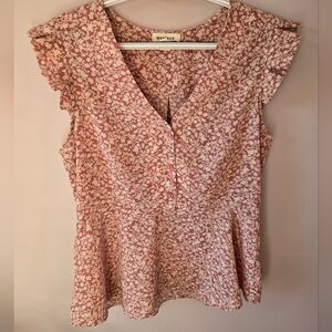 Monteau Los Angeles Pink Floral Flutter Sleeve Peplum Top - XL